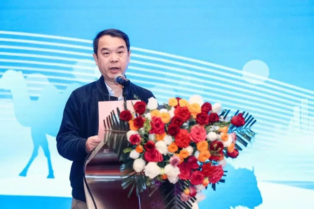 皇氏集團聚焦特種乳盛會，共謀中國特種乳產(chǎn)業(yè)發(fā)展大計